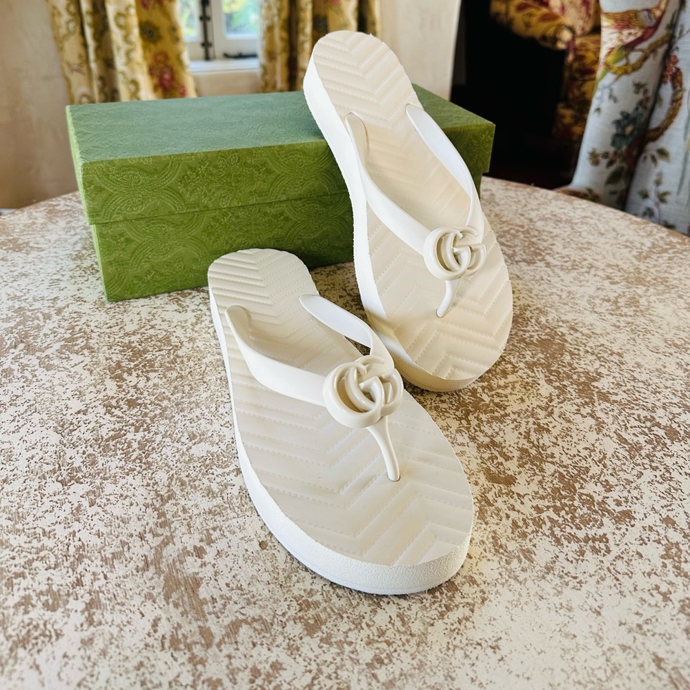 Gucci - Picture 4 of 8